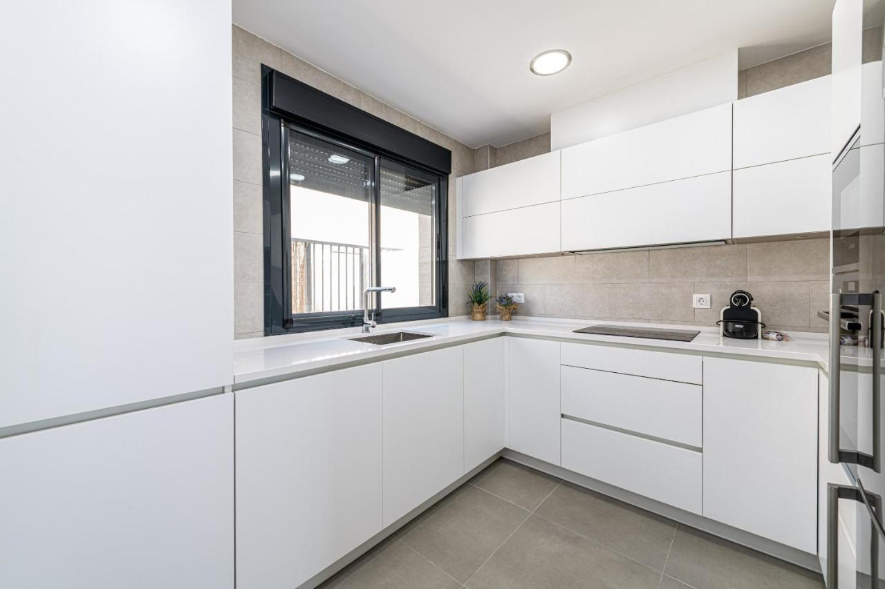 Wintowinrentals New And Sea View 托雷德本纳贾尔邦 外观 照片