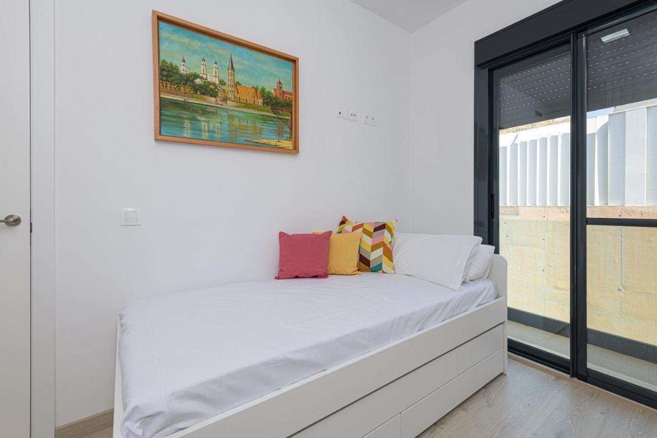 Wintowinrentals New And Sea View 托雷德本纳贾尔邦 外观 照片